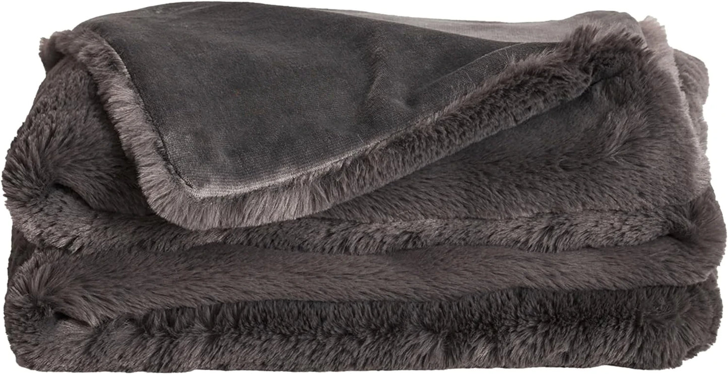 Marshmallow - Heavyweight Faux Fur Blanket | Eco-Friendly, Ultra-Soft Comfort