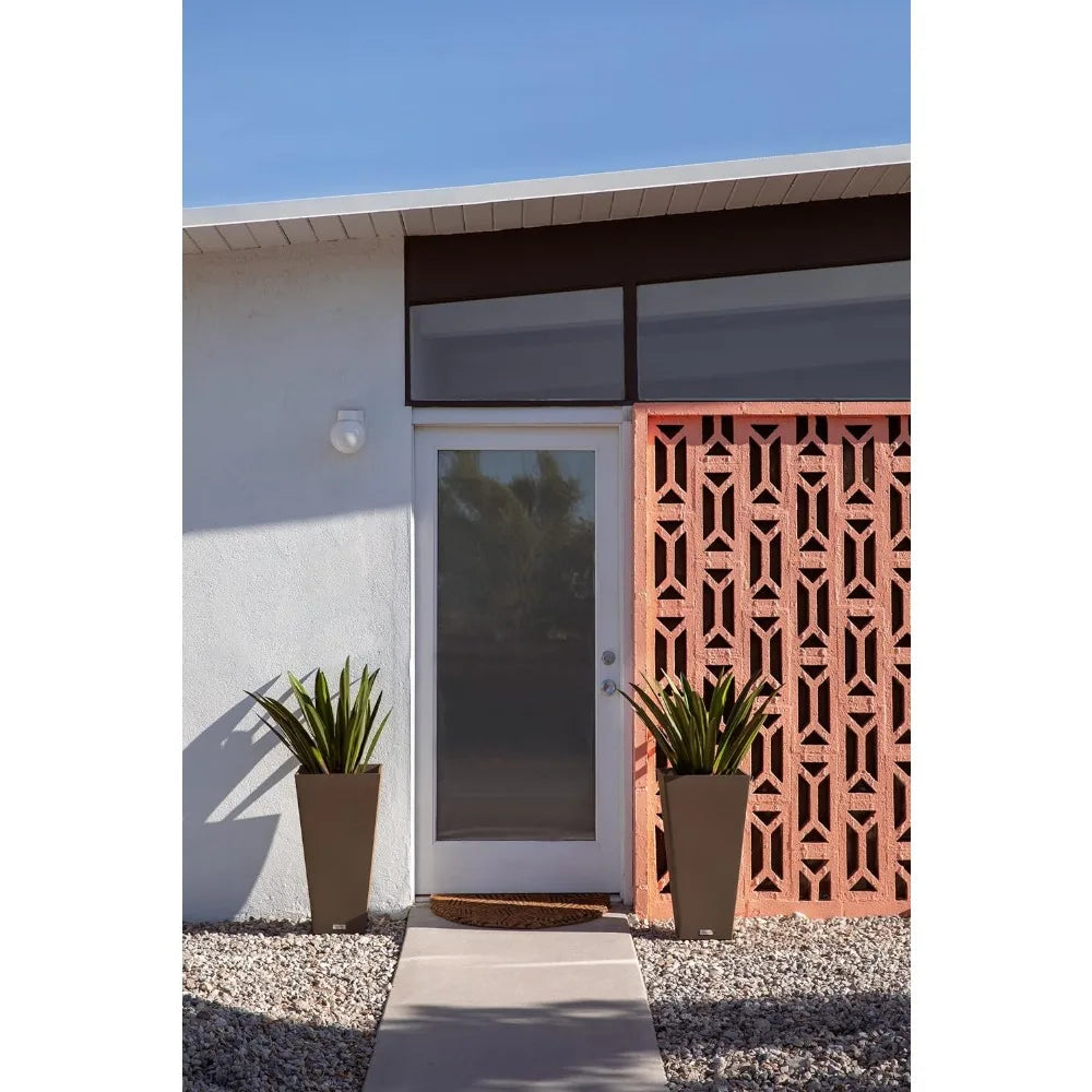 V-Resin Indoor/Outdoor Taper Planter, Set of 2