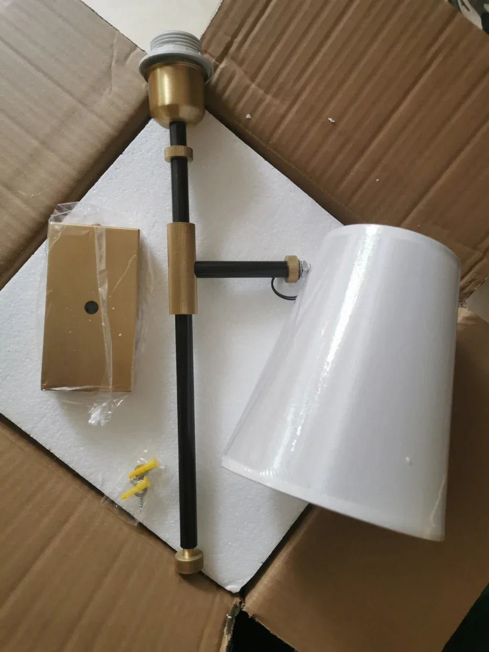 Retro Copper Wall Lamp – LED Reading & Decorative Light