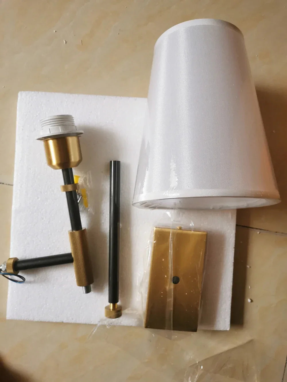Retro Copper Wall Lamp – LED Reading & Decorative Light