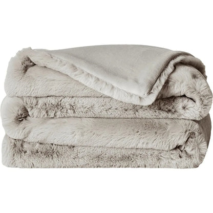 Marshmallow - Heavyweight Faux Fur Blanket | Eco-Friendly, Ultra-Soft Comfort